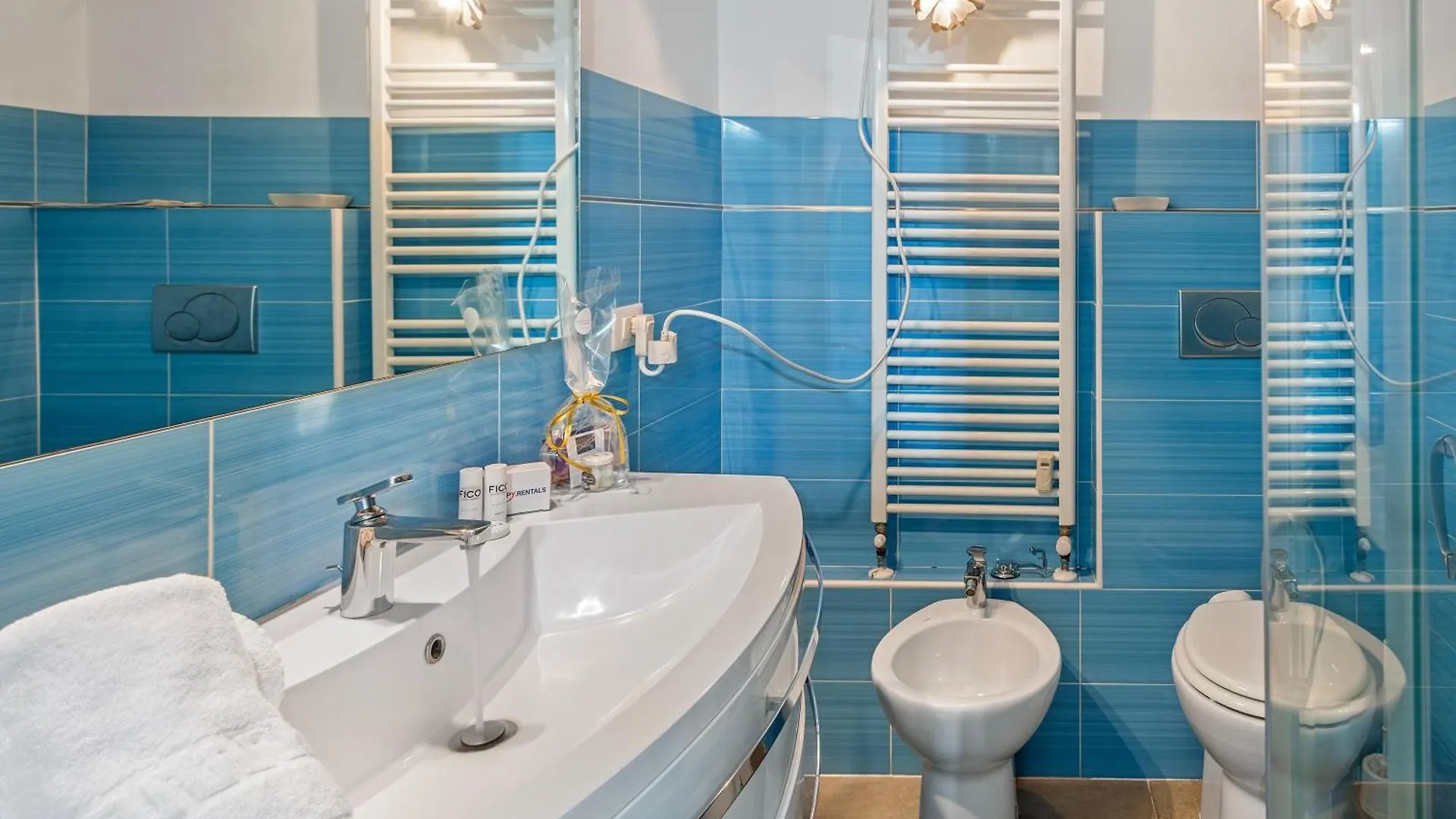 Apartment Vina Del Mare - Happy Rentals Menton France